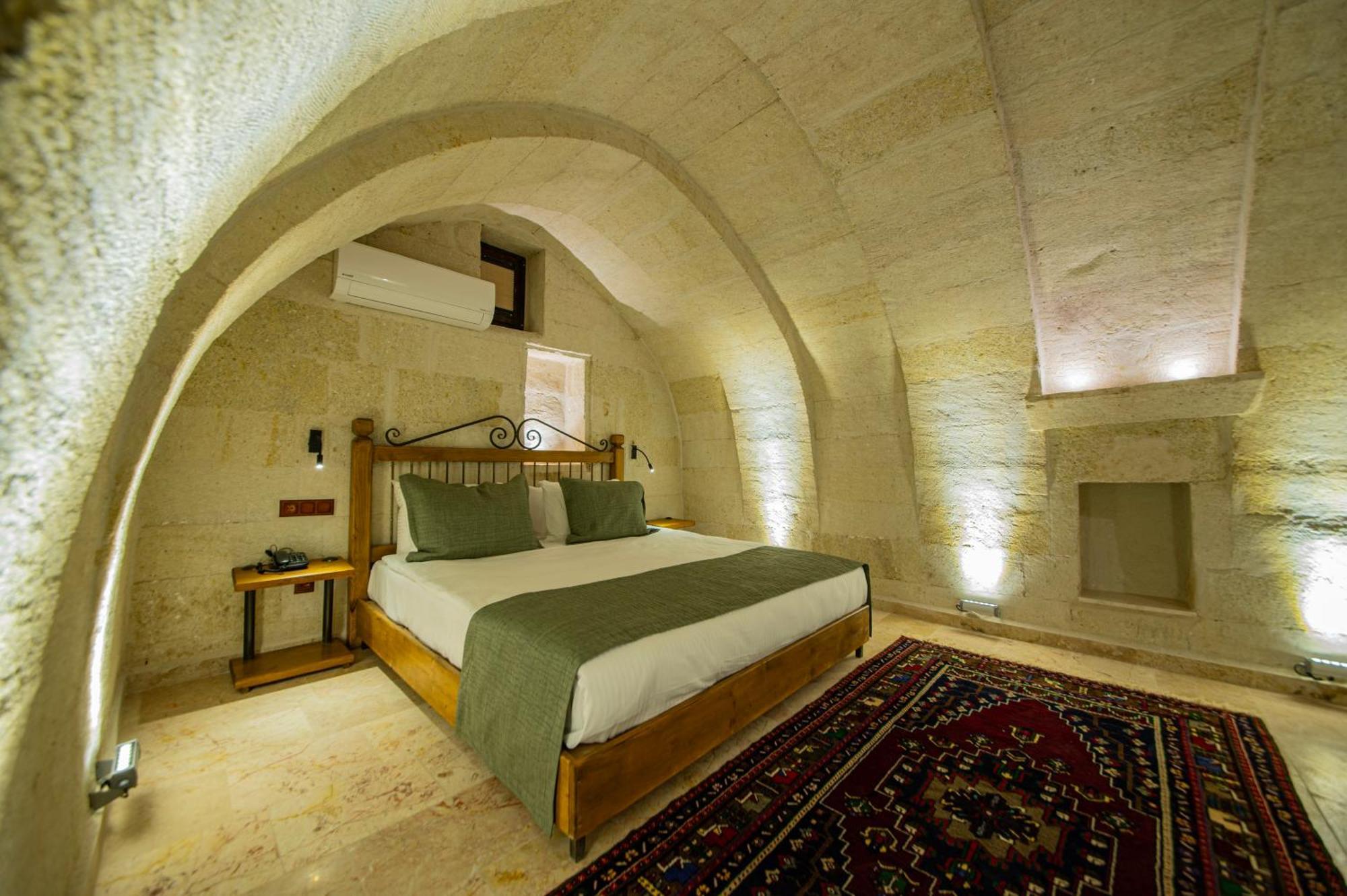 Ares Cave Suites Göreme Exterior foto