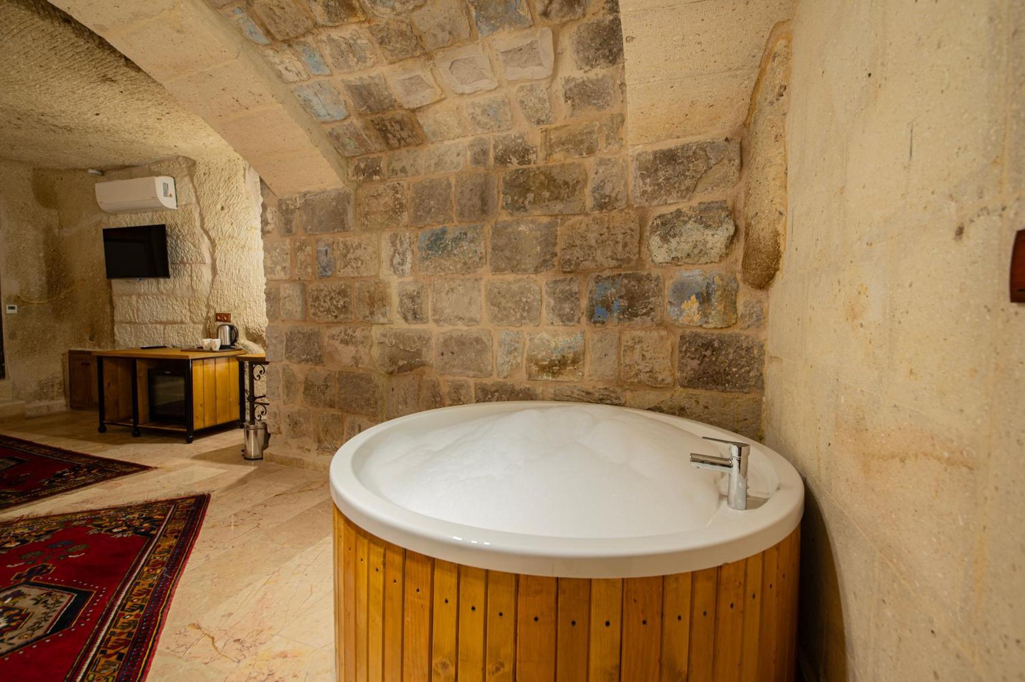 Ares Cave Suites Göreme Exterior foto