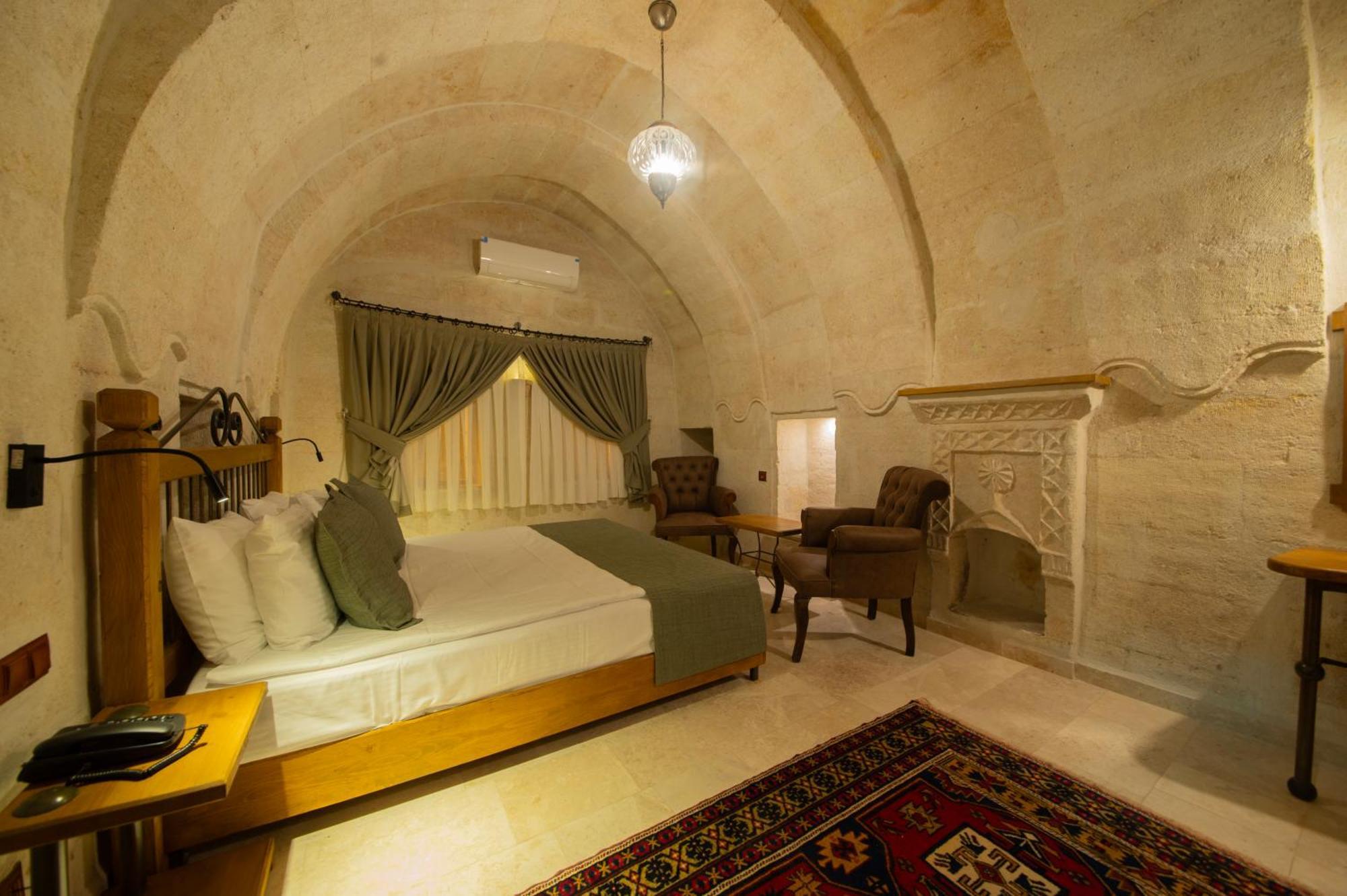 Ares Cave Suites Göreme Exterior foto