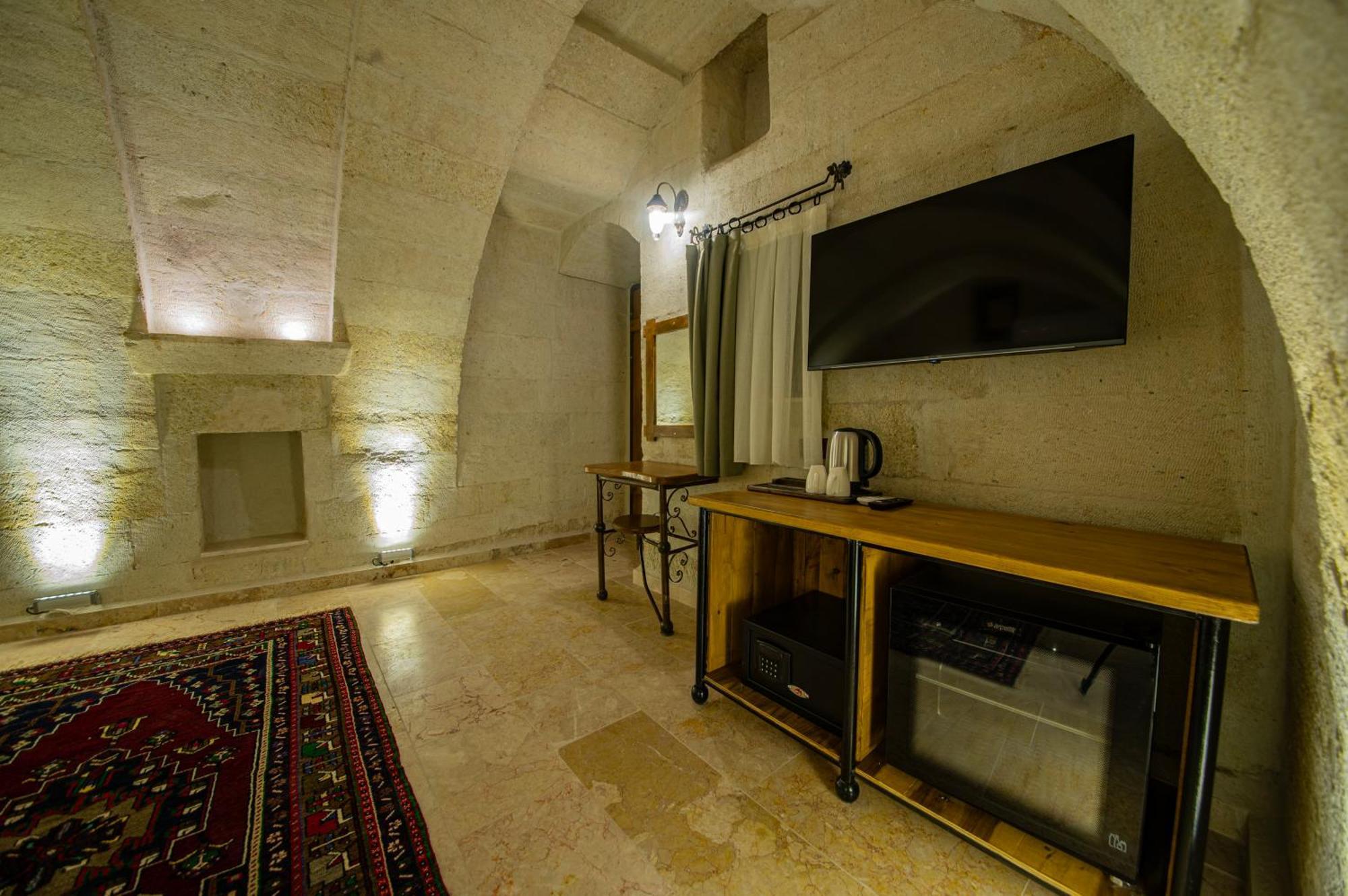 Ares Cave Suites Göreme Exterior foto