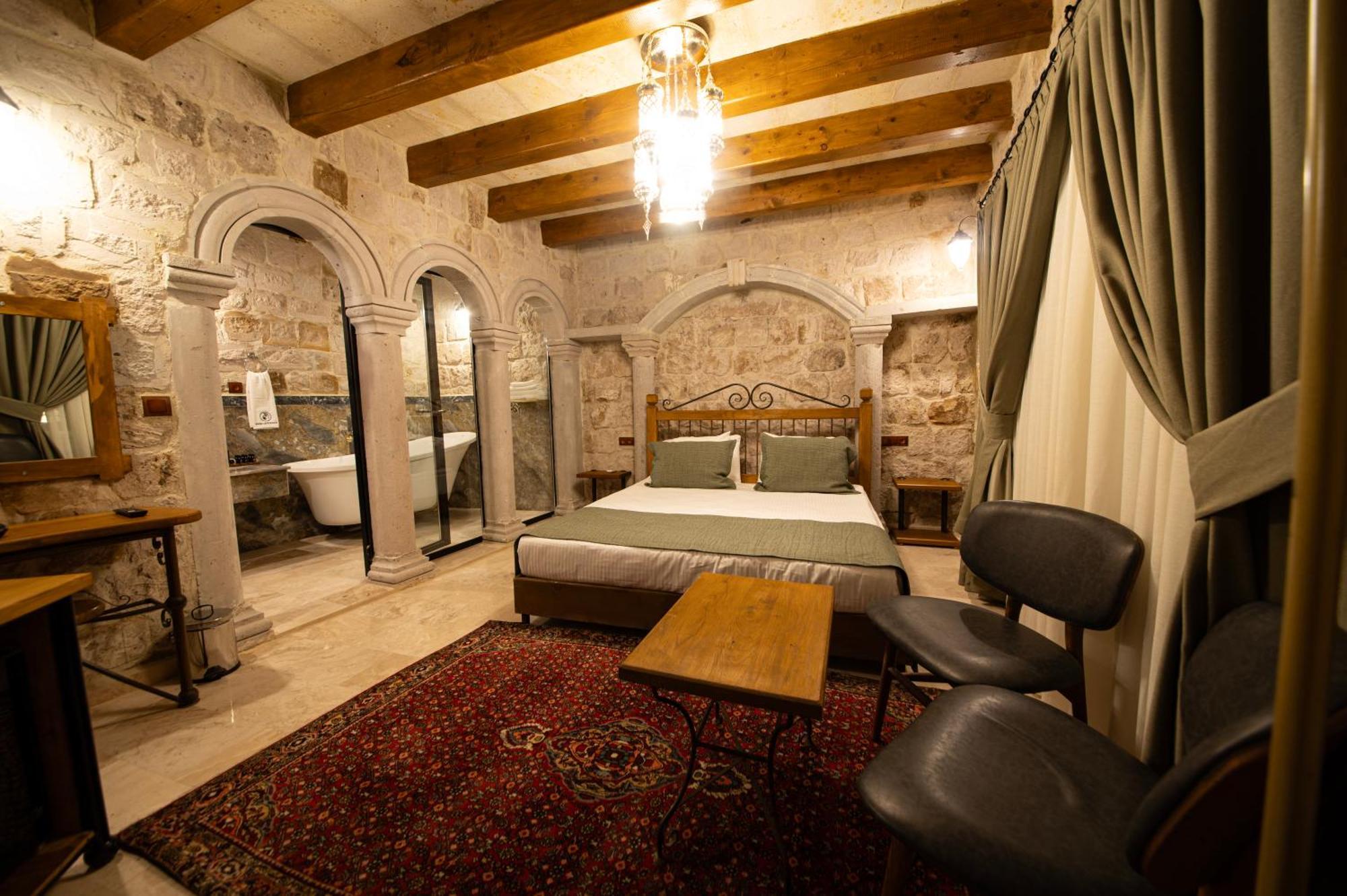 Ares Cave Suites Göreme Exterior foto